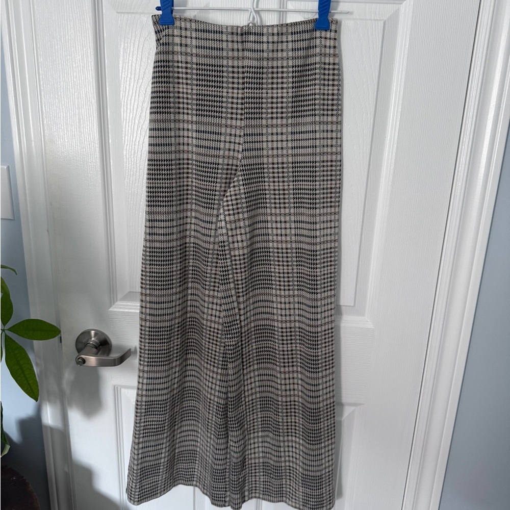 H&M Flowy plaid pants